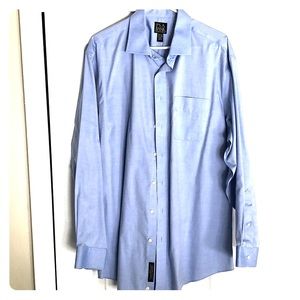 BRAND NEW JOS A BANK TAILORED DRESS SHIRT!!!